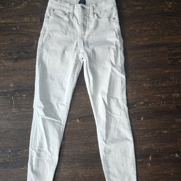 Denim - J.Crew Women's Jeans Toothpick Skinny Mid-Rise‎ Ankle White  Denim Size 26